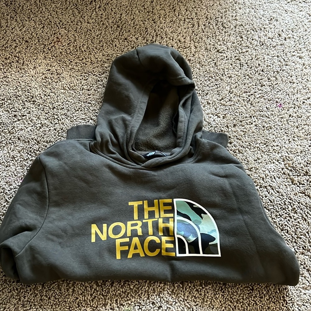 Gray use hoodie